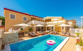 Villa Karmen - Poolhouse